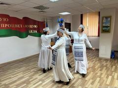 ФОТОФАКТ: В территориальном центре социального обслуживания населения прошло праздничное мероприятие «Тепло сердец для вас», посвященное Дню пожилых людей.