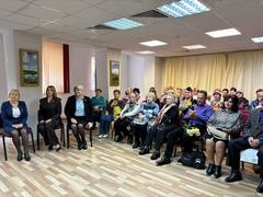 ФОТОФАКТ: В территориальном центре социального обслуживания населения прошло праздничное мероприятие «Тепло сердец для вас», посвященное Дню пожилых людей.